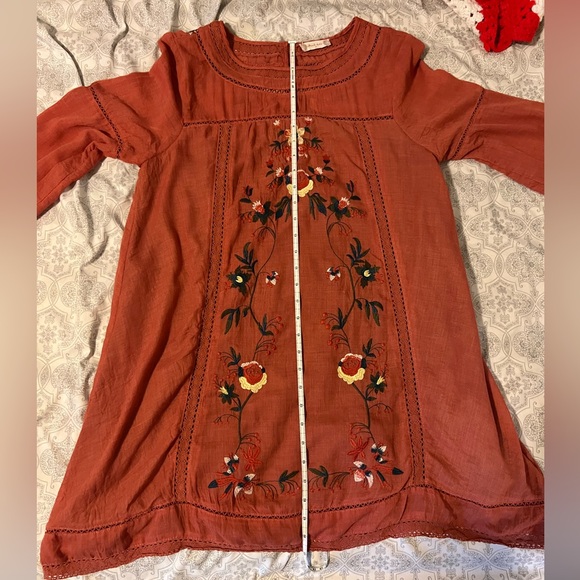 Altar’d State Chantel Boho Embroidered Dress Floral Flowy Medium - Picture 6 of 7